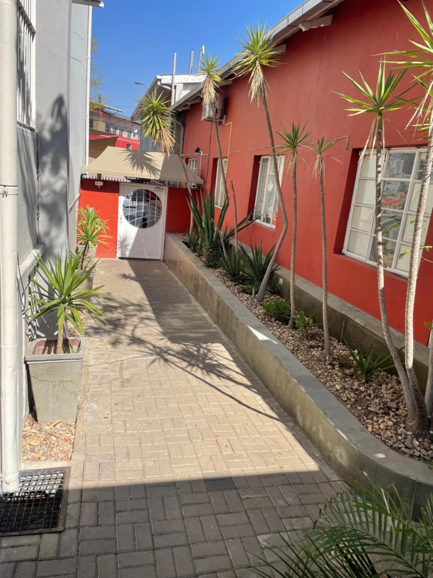Stern Self Catering Apartments 빈트후크 외부 사진