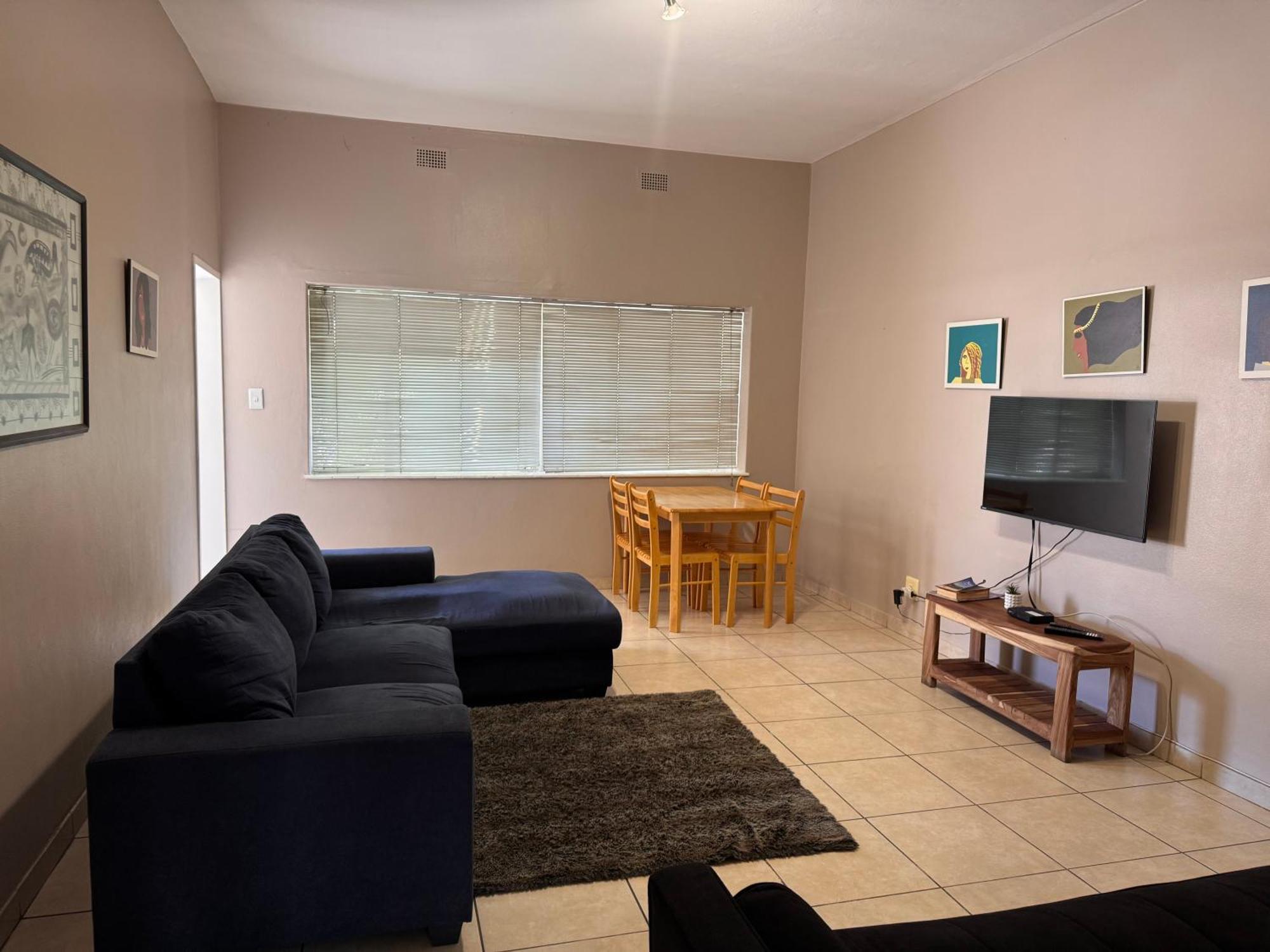 Stern Self Catering Apartments 빈트후크 외부 사진